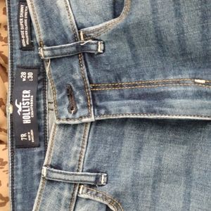 HOLLISTER high rise jeans 7R size 28 waist length 30